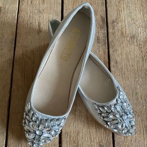 Vintage | Women's Flats with Embellishments 7